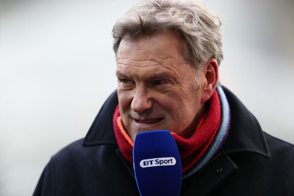 Hoddle Claims Liverpool Star Looked “Very Disgruntled And Unhappy” And Suggests Possible Rift With Klopp