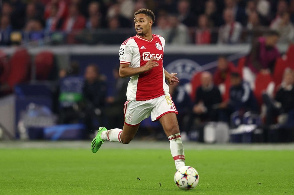 Dutch Journalist Confirms Liverpool Are Set To Fight Arsenal As They Eye Possible Alexander Arnold Replacement