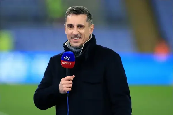Gary Neville Claims There’s One Key Factor That “Could” Help Liverpool Beat City And Arsenal To PL Title