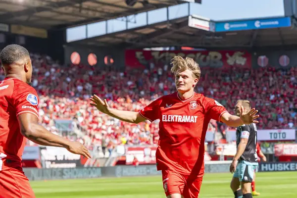 The 5 Most Valuable Upcoming Eredivisie Free Agent Bargains That Premier League Clubs Could Sign