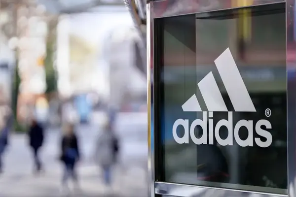 ‘This Is A Solid 9/10’ ‘Looks So Good’ Liverpool Fans Deliver Verdict As Pictures Of New Adidas Kit Are Leaked