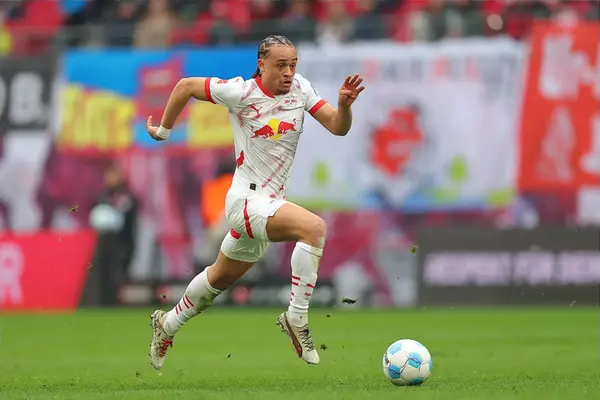 ‘Please No’ ‘The Most Overrated Player In Recent Times’ Fans React As Liverpool Are Linked With £66M Salah Replacement