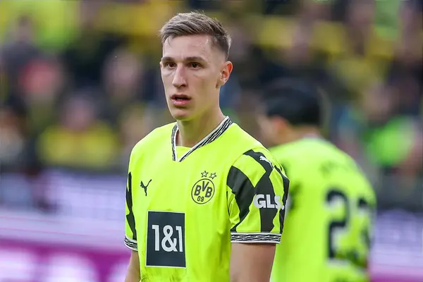 Liverpool ‘Prepared To Pay Well Over’ £42M To Land Van Dijk’s Successor – Report