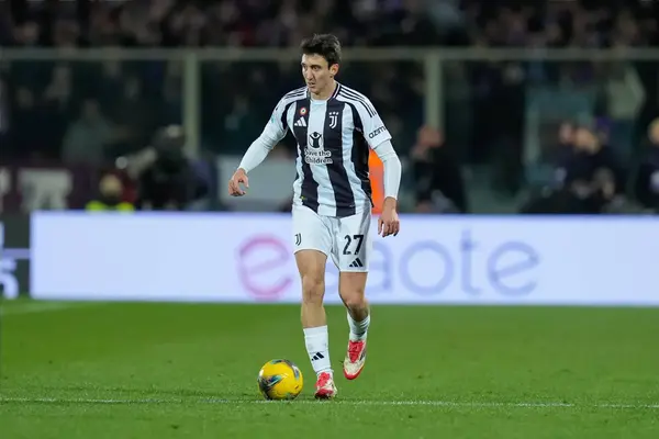 ‘Pay Attention To Liverpool And Arsenal’ – Report Claims £54M Rated Defender Has Several PL Teams Pursuing Him