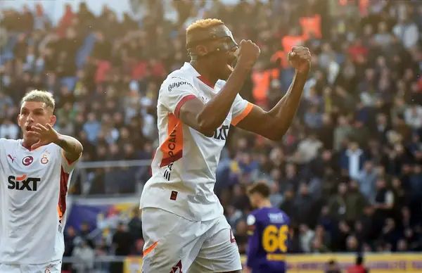 Liverpool Sign £64m Striker And PL Full-Back: Dream Lineup If Transfer Rumours Are True