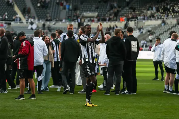 Journalist Reveals What Alexander Isak Has Told Newcastle That Will Give Liverpool Hope Of Sealing Summer Swoop