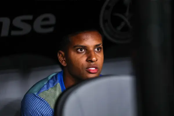 Report Reveals Which Club Is In ‘Pole Position’ As Liverpool And Arsenal Both Target £86M Rated Forward