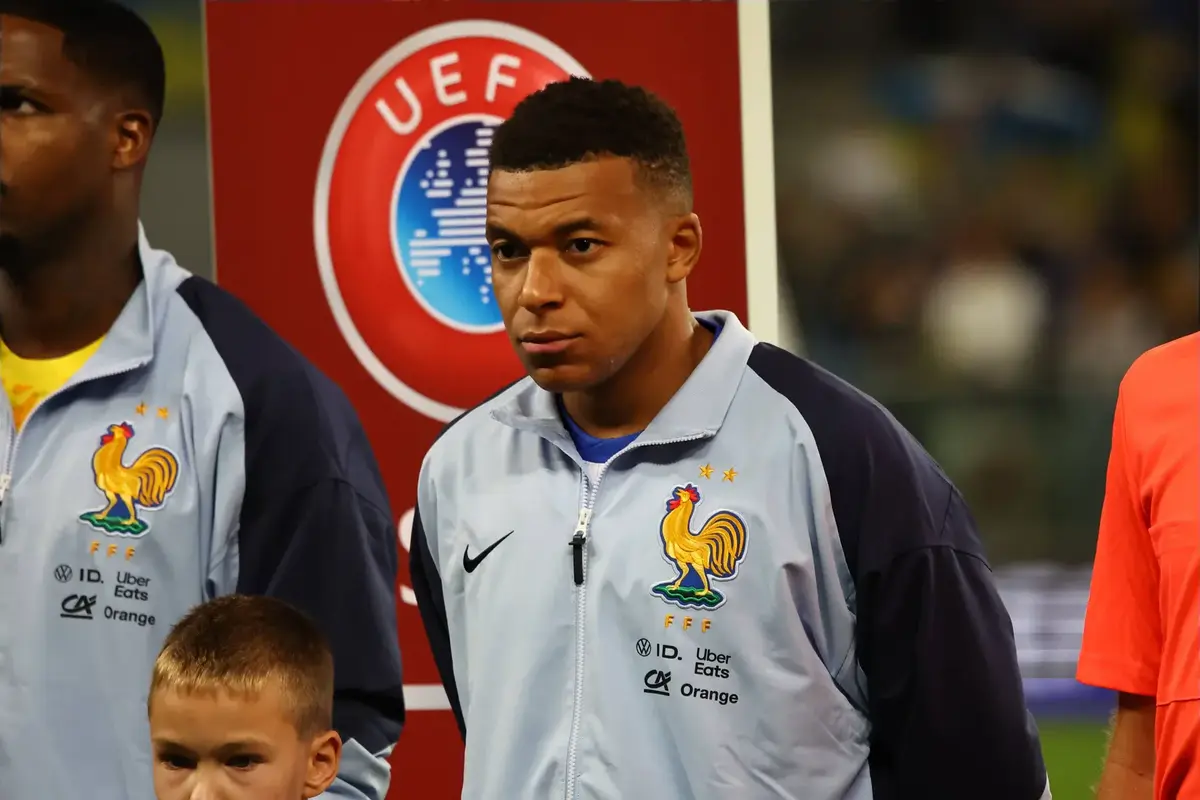 Kylian Mbappe Claims Liverpool Could Miss Out On 2nd Premier League Title In A Row