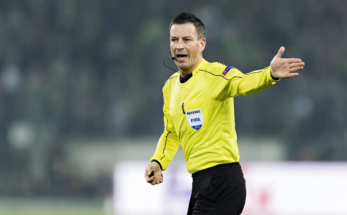 Mark Clattenburg Issues Verdict On Whether Man United’s 1st Goal Should Have Been Chalked Off