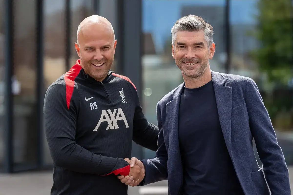 Liverpool Told They Need To Make “7 Or 8 Signings” As Hughes And Edwards Are Blamed For Slot’s Struggles