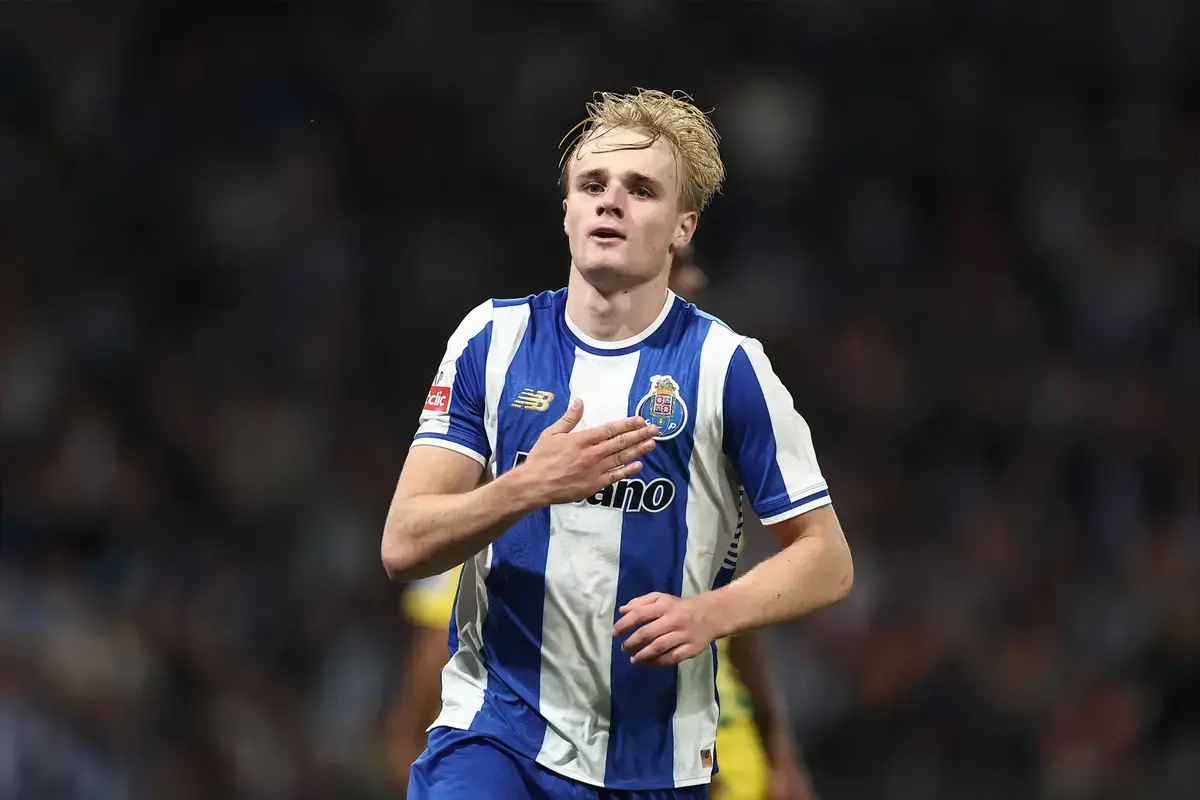 Victor Froholdt Makes Transfer Stance Clear Amid Links With £73M Switch To Liverpool And Arsenal