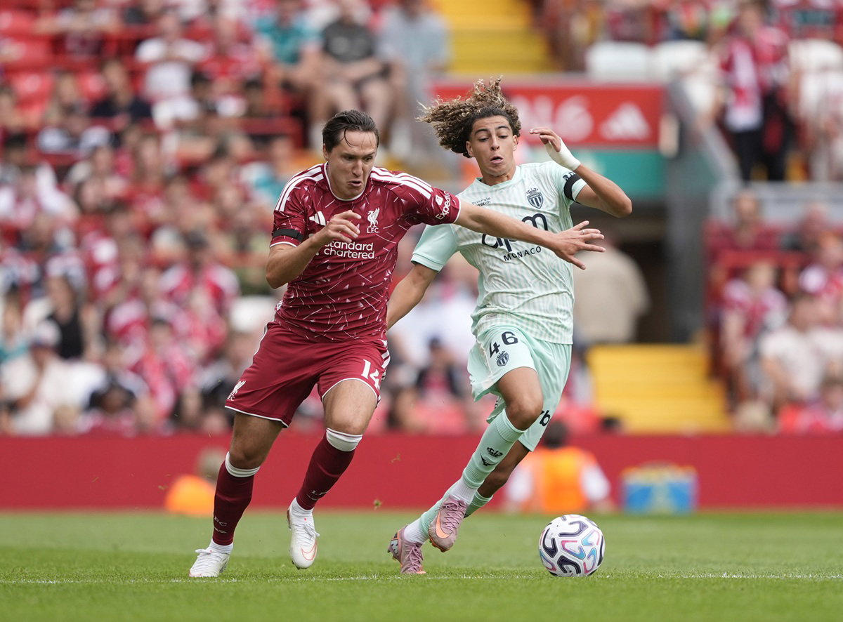 Liverpool Star Is ‘Ready’ To Leave Anfield With 3 Clubs Lining Up January Offers